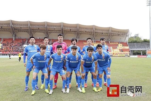 救火4场7分 武汉三镇考虑让代理主教练邓卓翔转正